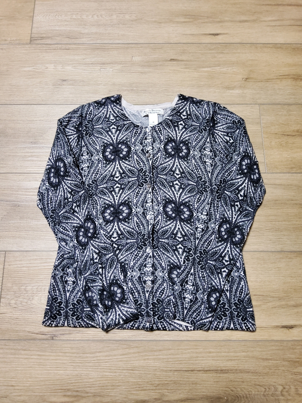 Susan Bristol 100% Merino Wool Paisley Floral Button-Front Long Sleeve Cardigan